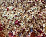 Une image de l'étape 4 de Crumble pommes fraises.