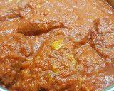 Foto del paso 7 de la receta: Pimientos rellenos de bacalao con salsa de tomate y pimientos