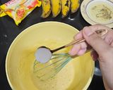 Foto langkah ke 3 dari resep Bolu Pisang Kukus.