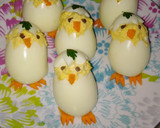 Foto del paso 4 de la receta: Pollitos de huevo duro
