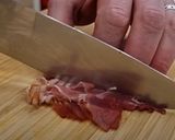 Rizottó dél-tiroli speck sonkával, friss spenóttal, és Gorgonzola sajttal recept fázis 2 fotója