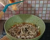 Foto langkah ke 2 dari resep Tongkol Suwir pedas.