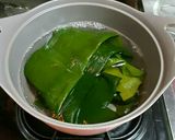 Hình bước làm 3 của món Salad Cua Tảo Biển 다시마 크랩살 샐러드