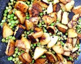 A picture of step 2 of My Sautèed mini Potatoes + Petite Pois😉.