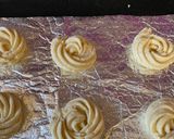 A picture of step 3 of Butter cookies.