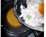 A picture of step 2 of Memon's fusion omelet.