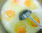 Hình bước làm 1 của món Bánh Flan