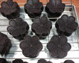 Foto langkah ke 5 dari resep Bolu Kukus Ketan Hitam.
