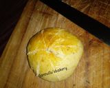 A picture of step 6 of Cream Cheese Garlic Bread.