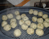 Foto del paso 2 de la receta: Albóndigas de ternera y setas varias en salsa española