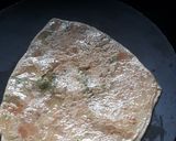 त्रिकोणी  मसाला पराठा (masala paratha recipe in marathi) रेसिपी स्टेप 5 फोटो 