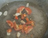 Foto langkah ke 2 dari resep Tan Hua Tang (Sup Tomat Telur).
