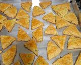 Foto del paso 10 de la receta: Scones de queso y cebolla de verdeo