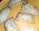 A picture of step 4 of Baked Aalu Patty.