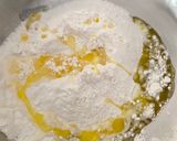 A picture of step 2 of Badam ne Chokhana lotna phiniya ladoo(Almond and rice flour whipped ladoo).