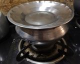 A picture of step 2 of Rice Sesamey Masala Roti.