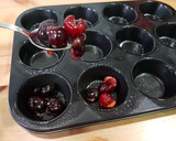 Foto del paso 14 de la receta: Clafoutis de cerezas en pastelillos individuales!!!