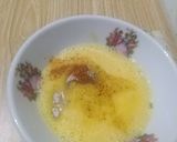 Foto langkah ke 2 dari resep Mie telor dadar.