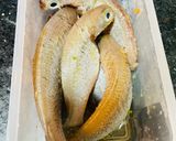 A picture of step 1 of Salt and Chili Fried Threadfin Fish.
