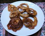 Foto del paso 4 de la receta: Aros rebozados de cebollas
