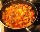 Foto del paso 5 de la receta: Guisito hortalizado a contramano, no........, ni ahí, bien de izq