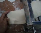 Foto langkah ke 6 dari resep Homemade dumpling wrappers.