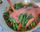 Foto langkah ke 3 dari resep Sayur okra telur puyuh wortel.
