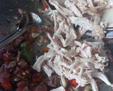 Foto langkah ke 4 dari resep Ayam Suwir Kecombrang.