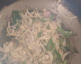 A picture of step 2 of Ivy gourd fry.