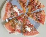 Foto langkah ke 6 dari resep Pizza Homemade [13].