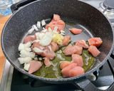 Une image de l'étape 8 de Tajine de poulet aux légumes et pruneaux.