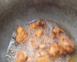 A picture of step 4 of Gobi Ke Pakode.