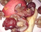 Foto langkah ke 1 dari resep Salad Buah saus Yoghurt.