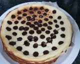 Foto del paso 6 de la receta: Cheesecake - Torta de queso con aroma a limón y chocolate