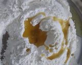A picture of step 1 of Mat Samosa.
