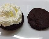 Foto del paso 12 de la receta Pastel bizcocho de chocolate, nata, fresa bañado de chocolate de sabor a canela 
