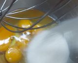 Foto del paso 1 de la receta: Bizcochuelo pastelero