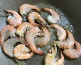 Gambar langkah 2 resipi Udang Balado.