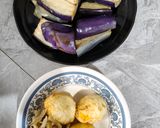 Foto langkah ke 1 dari resep Gulai Terong Telur.