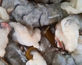 Gambar langkah 2 resipi Udang Bungkus Thai.