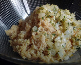 Foto del paso 3 de la receta: Hamburguesa de lentejas rojas y quinoa