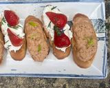 A picture of step 4 of Due Cicheti - Pâté di Sardine e Formaggio di Capra Fragole Sottaceto.