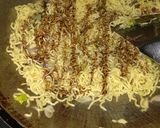 Foto langkah ke 6 dari resep Mie Goreng Cepat dan Simple Banget.