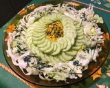 Une image de l'étape 8 de Salade iceberg,carottes jaunes,concombre et spiruline.