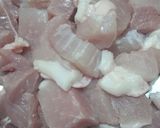 Hình bước làm 2 của món Thịt heo kho củ sen