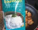 Foto del paso 3 de la receta: Paella de arroz basmati con costillejas y magra de ternera