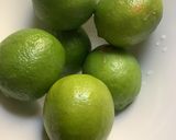 A picture of step 3 of Easy Guacamole.