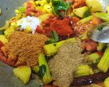 व्हेजिटेबल सांबार (Vegetable Sambar Recipe In Marathi) रेसिपी स्टेप 3 फोटो 