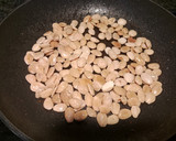 Foto del paso 2 de la receta: Solomillo de cerdo en salsa de almendras