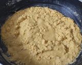 A picture of step 2 of Besan ladoo.